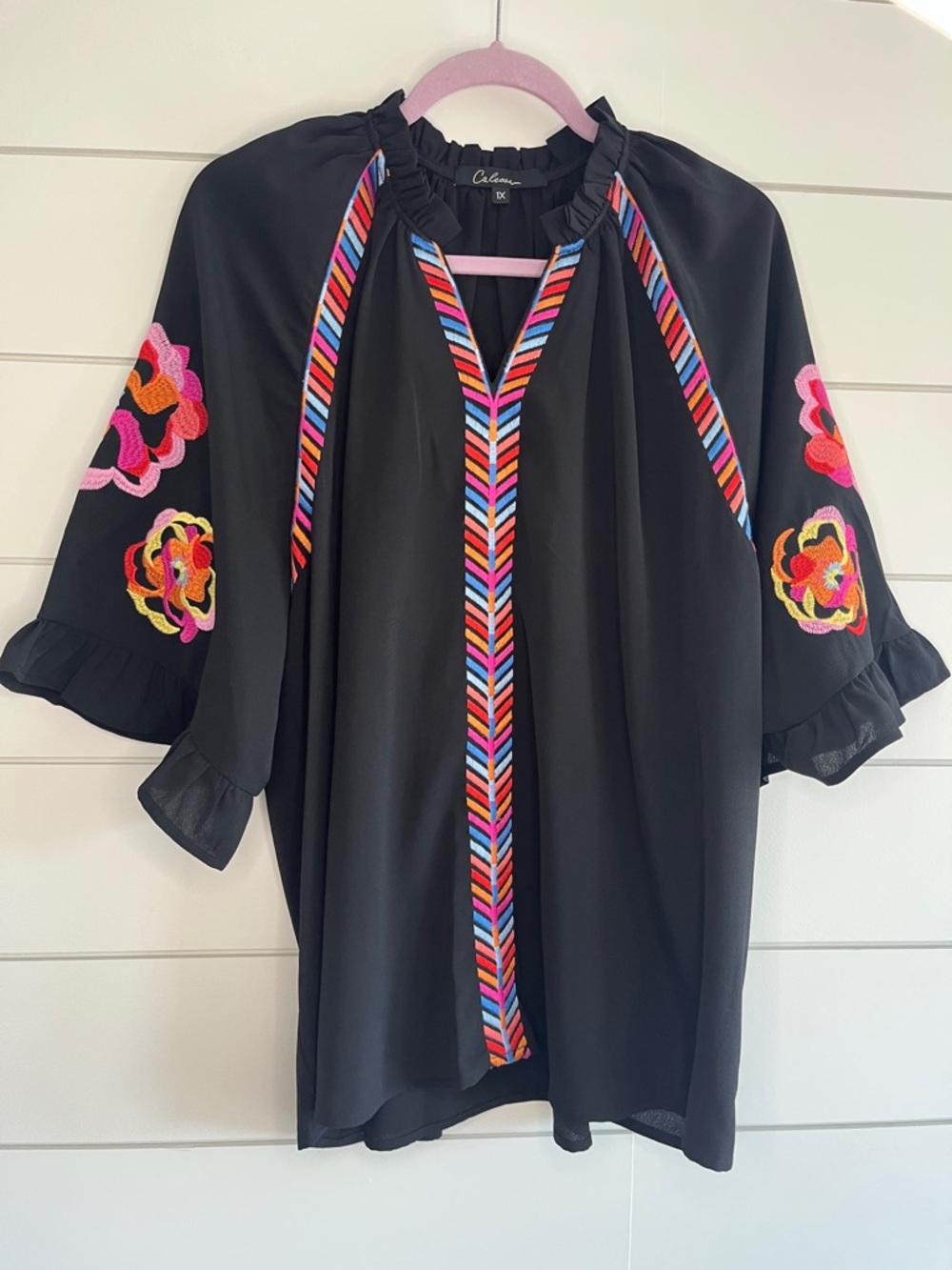 Calessa Black Multi Embroidered Peasant Blouse NWT Size 1X